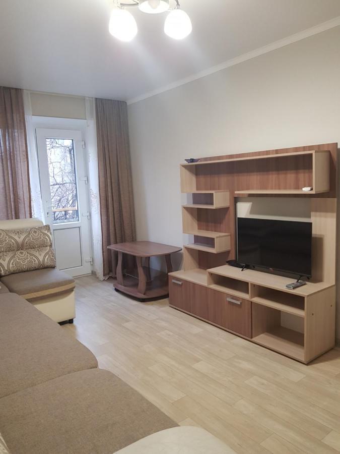 Apartment On Kievskaya Street Бишкек Екстериор снимка